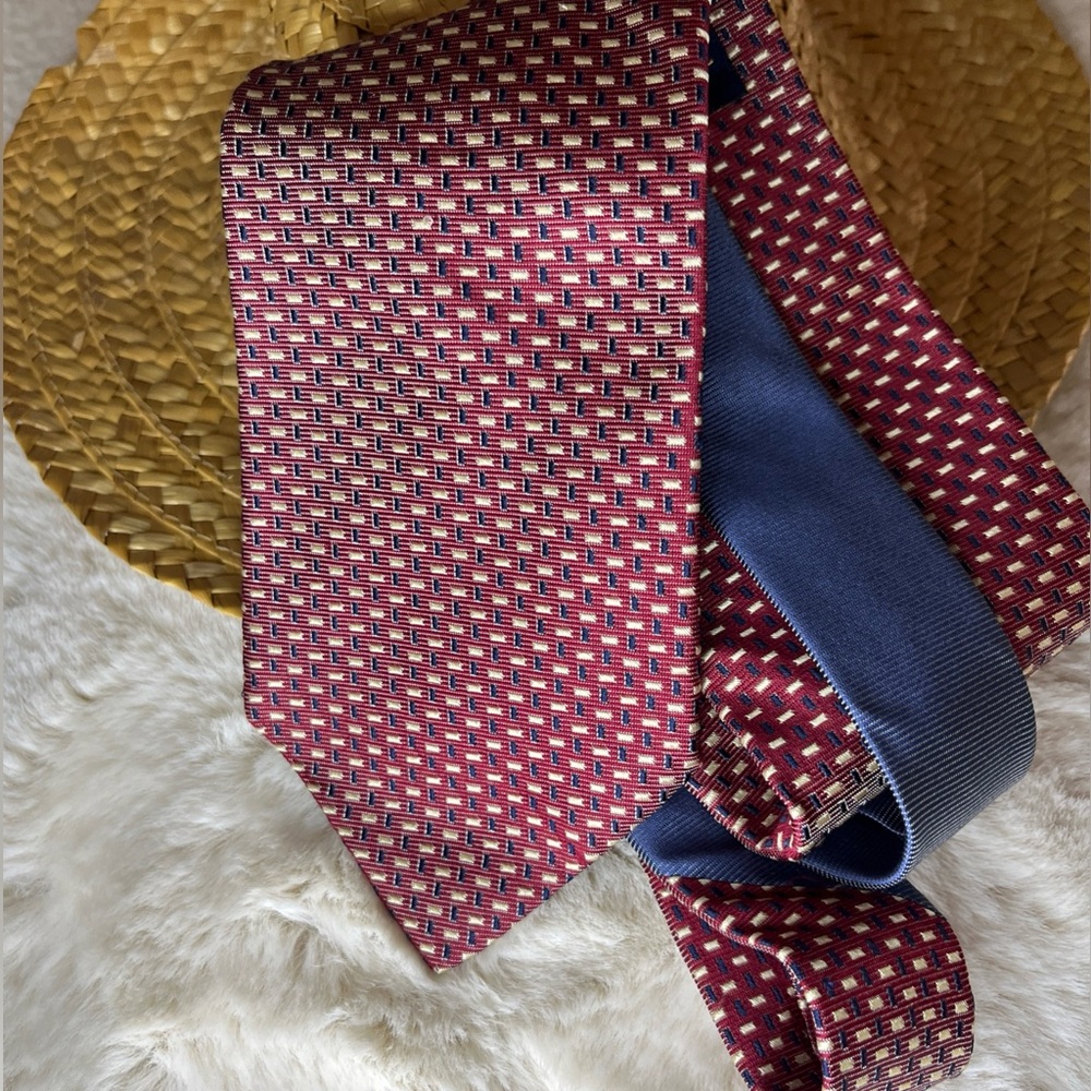 Tommy Hilfiger Burgundy‎ and Navy Geometric Tie